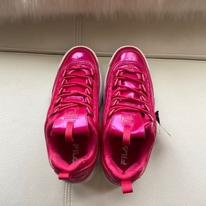 Women’s Pink Patent Fila Disrupter 2, Size 8